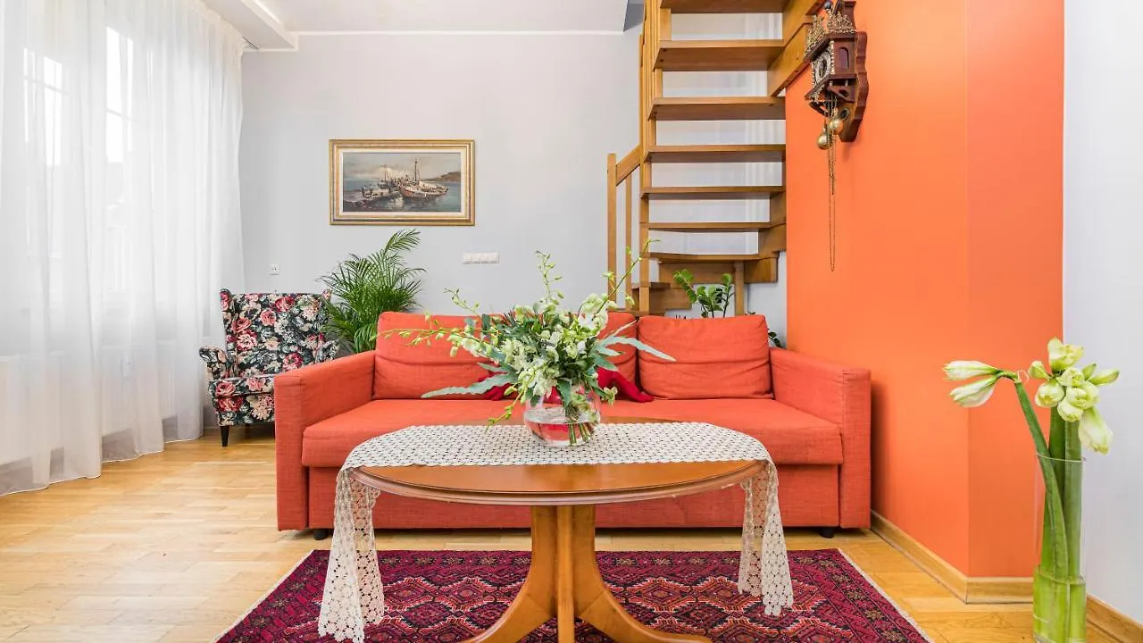 Апартаменты Maya'S Flats & Resorts - Old Town Dluga 72 Maisonette Гданьск
